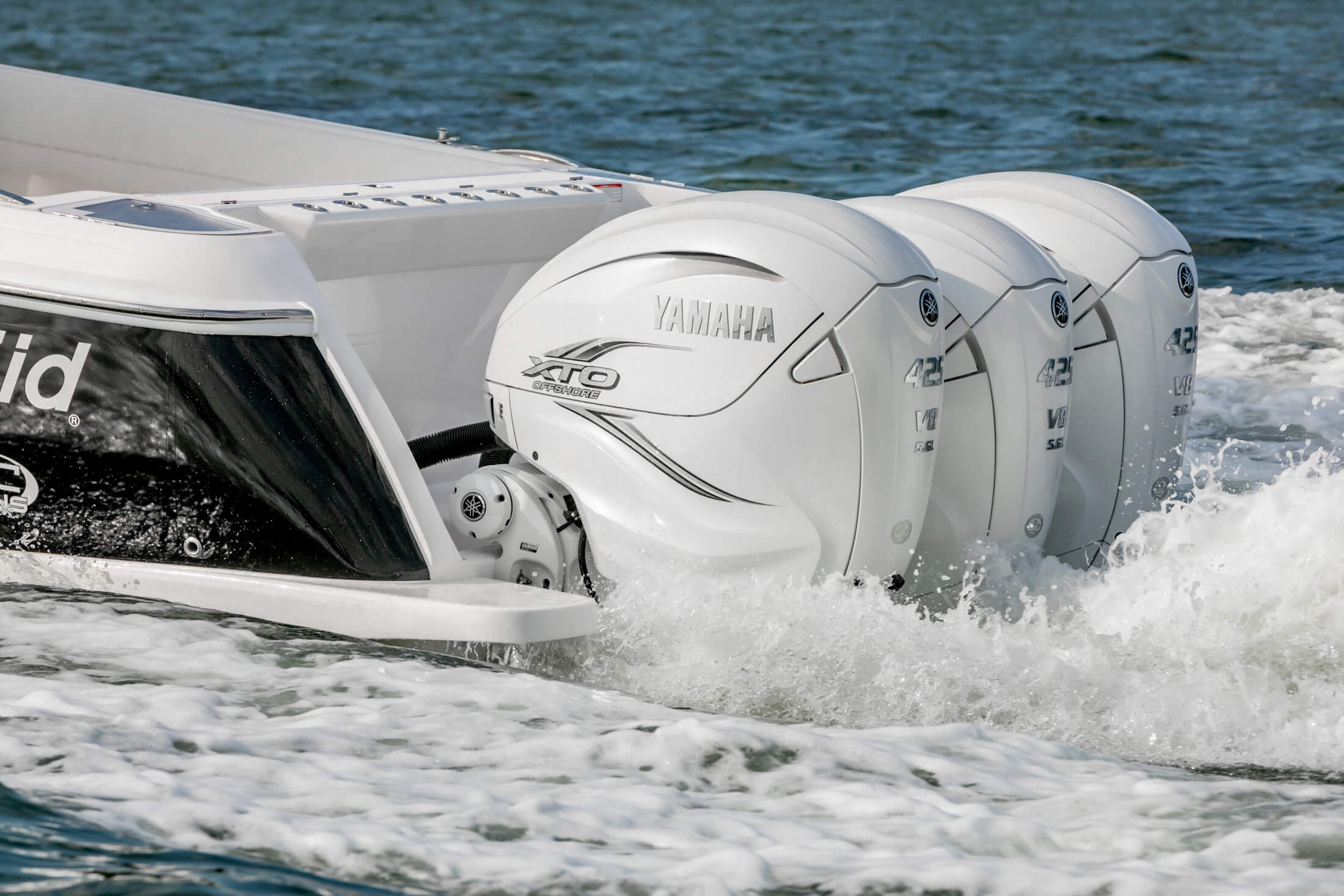 Yamaha boat engines in action