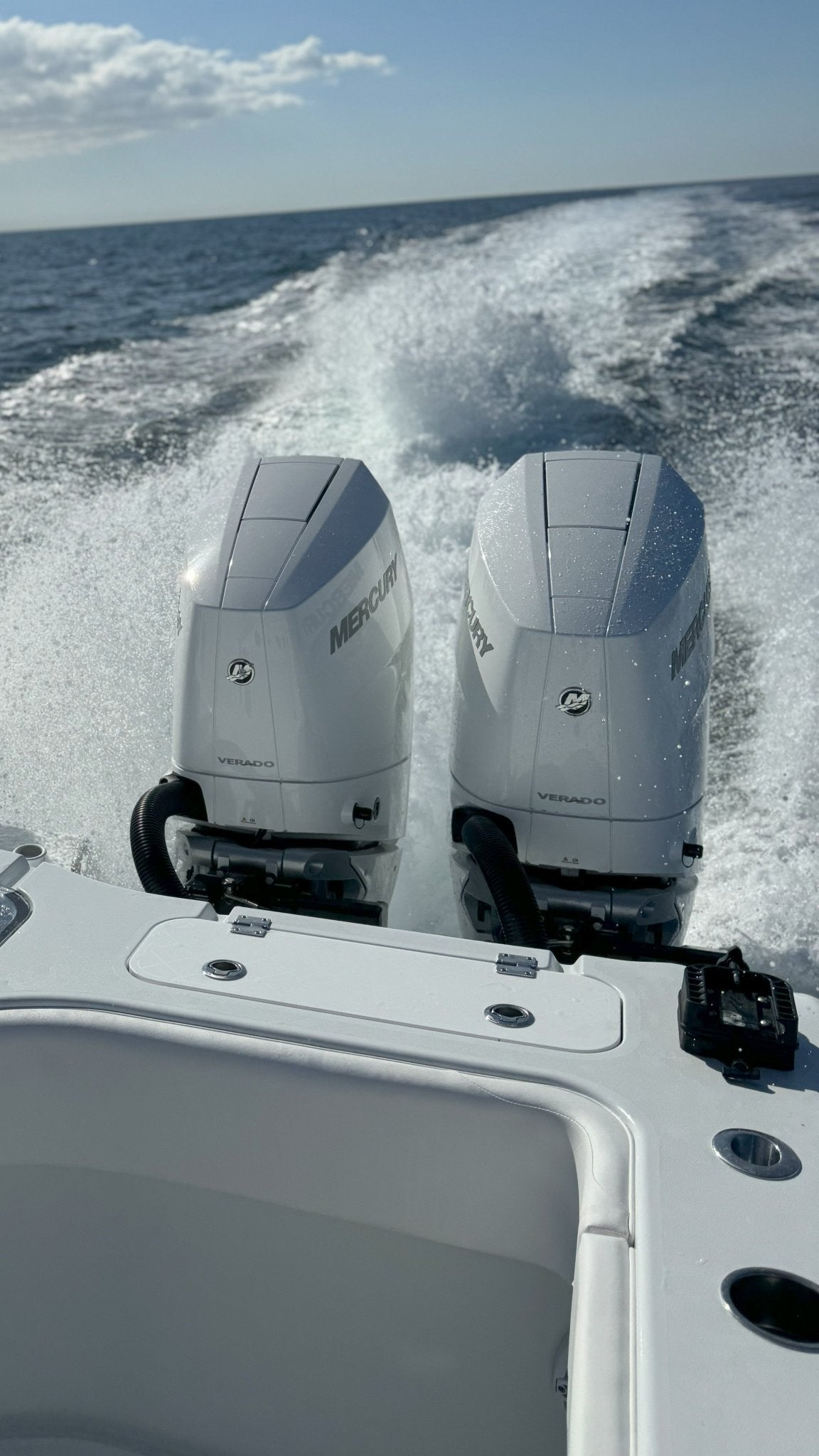 Mercury Verado outboards leaving wake with Flush Port Quick Connects on