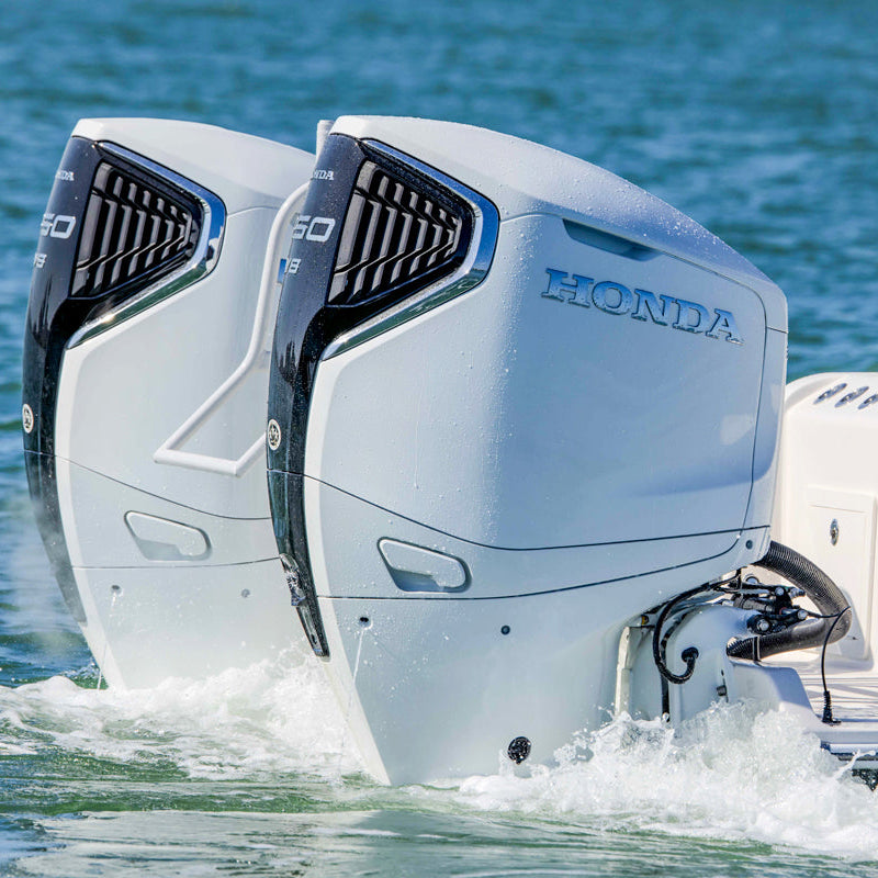twin honda outboards running