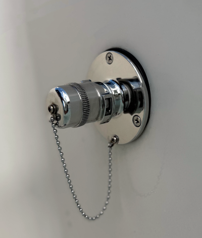 Quick Connect Water Fitting